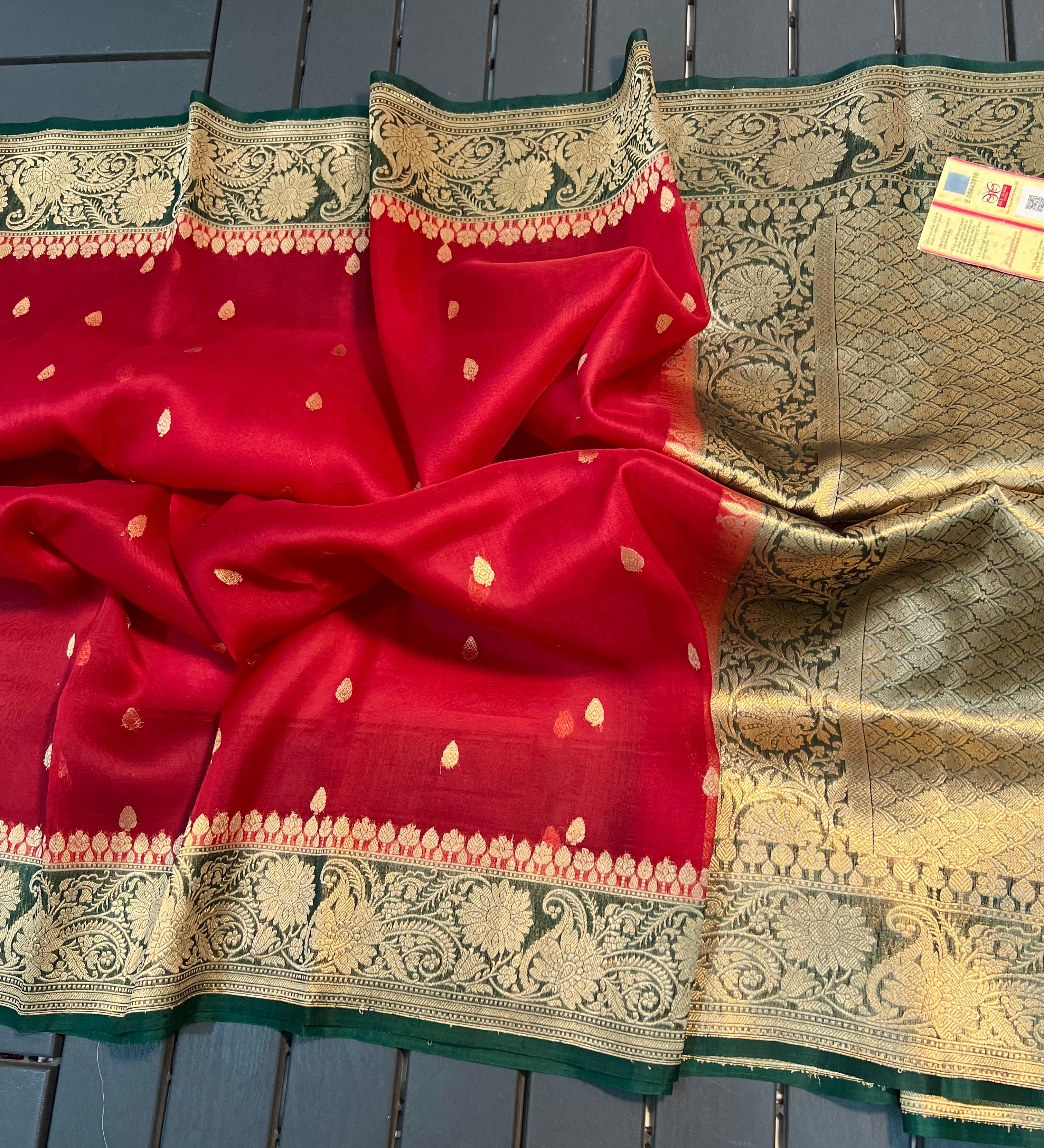 Beautiful Banaras Handloom Pure Kora Silk Kadhuwa Woven Sarees