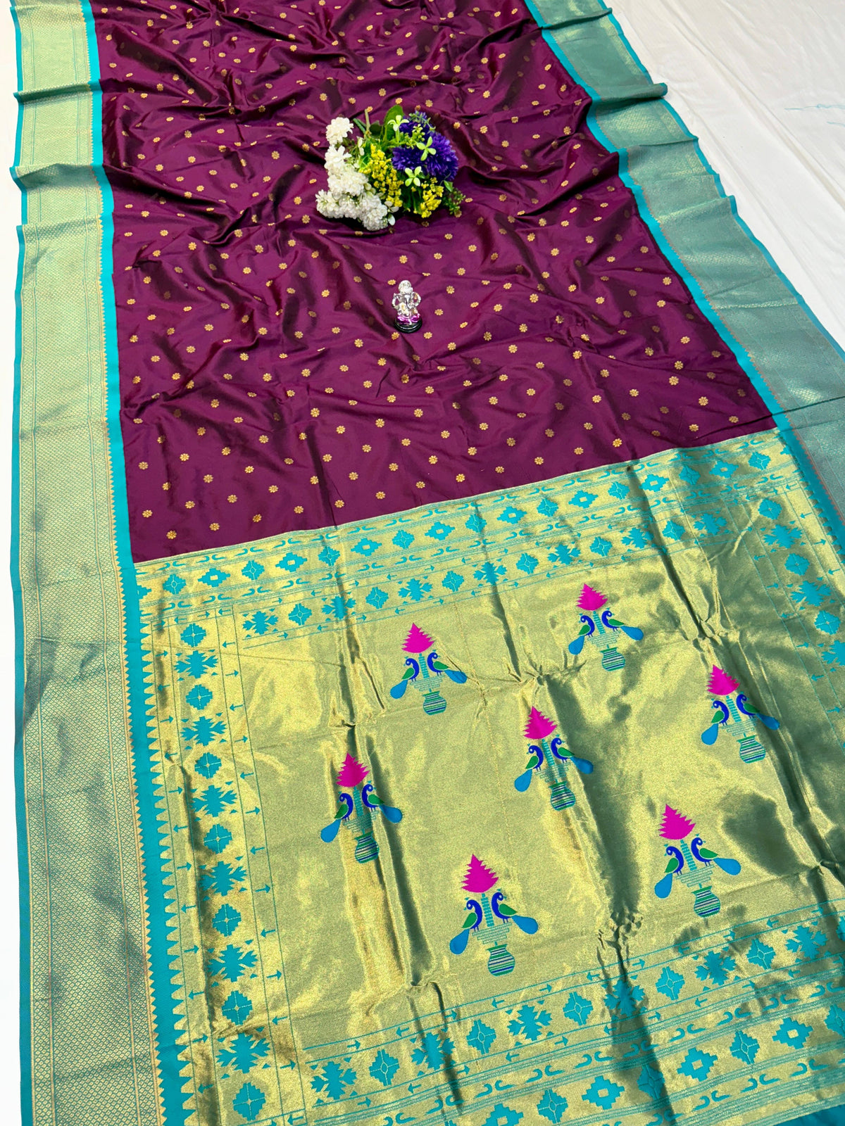 Royal Yeola Kalanjali Double Pallu Paithani Silk Saree