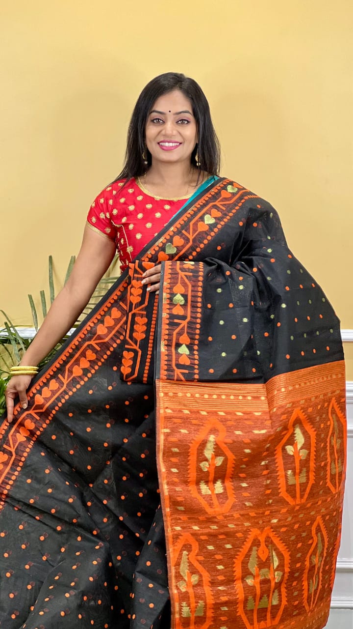 Exclusive Collection: Charulota Soft Dhakai Jamdani Saree