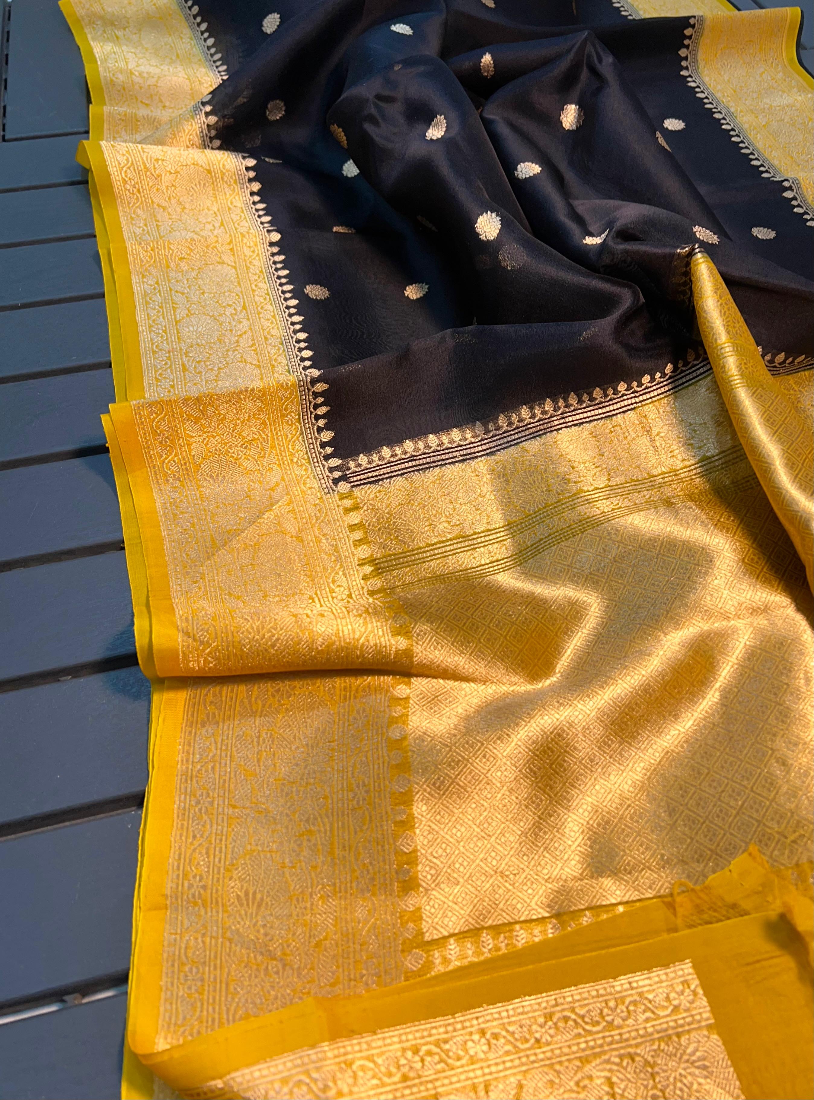 Beautiful Banaras Handloom Pure Kora Silk Kadhuwa Woven Sarees
