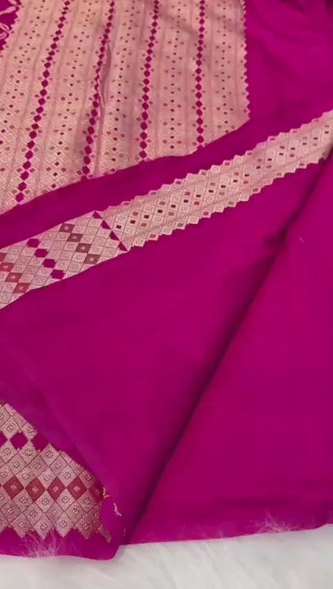 Premium Banarasi Semi Georgette Saree with Bandhej Pattern