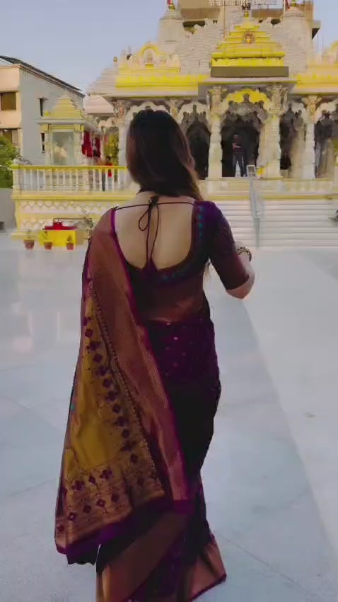 Royal Yeola Kalanjali Double Pallu Paithani Silk Saree