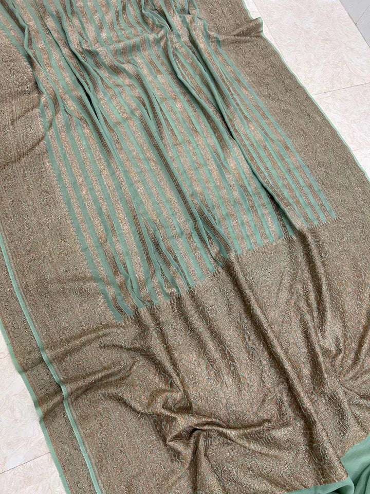 Pure Handloom Banarasi Kaddi Georgette Saree with Elegant Zari Weaving