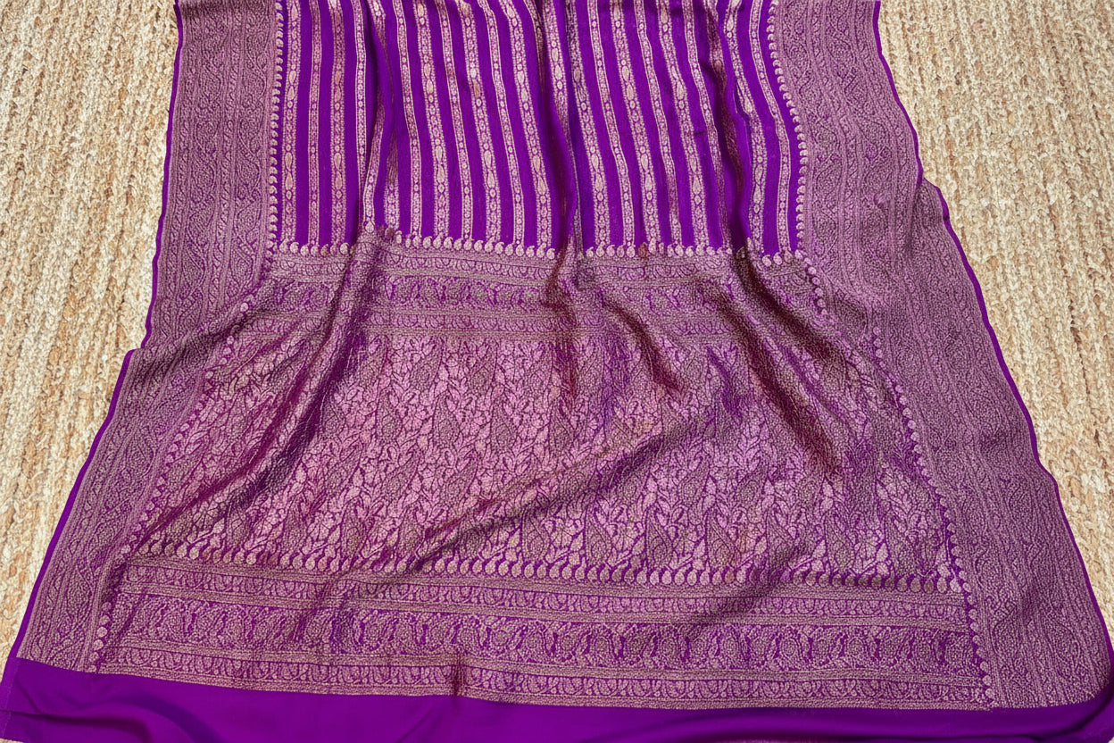 Pure Handloom Banarasi Kaddi Georgette Saree with Elegant Zari Weaving