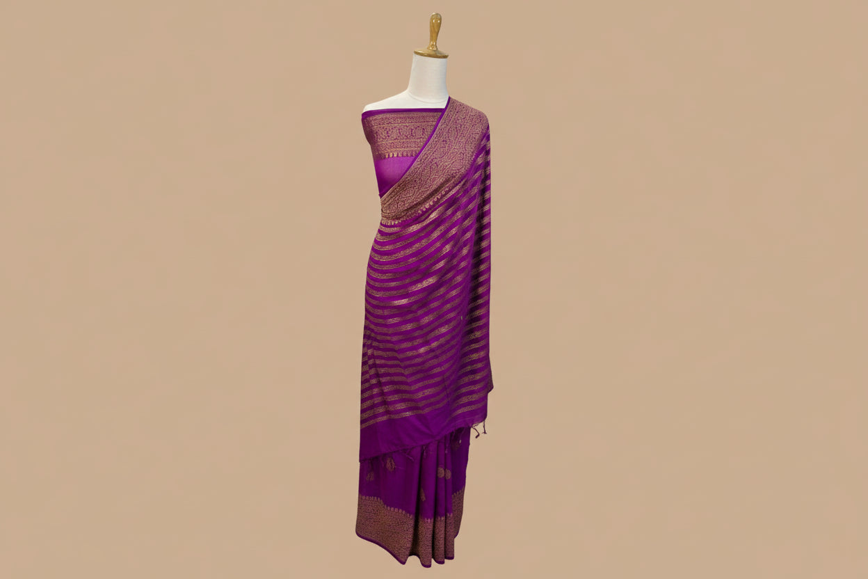 Pure Handloom Banarasi Kaddi Georgette Saree with Elegant Zari Weaving