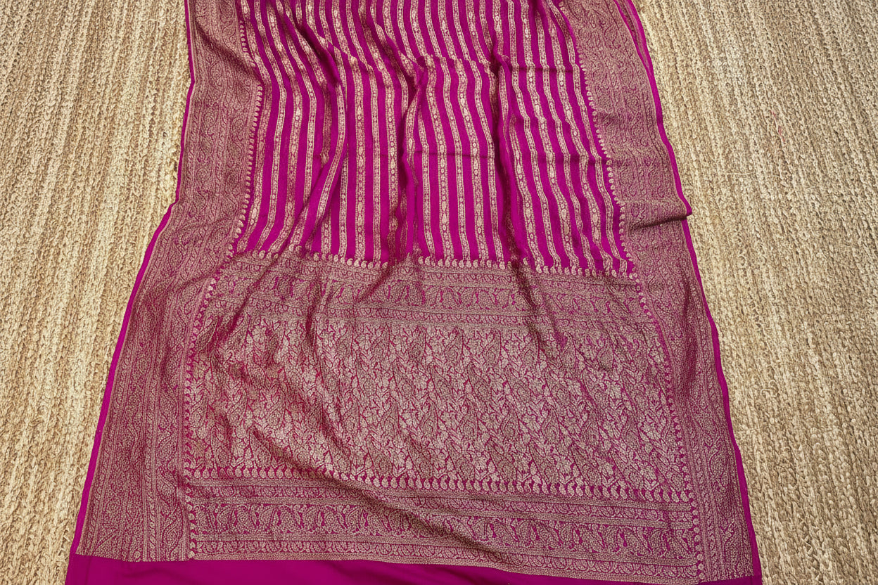 Pure Handloom Banarasi Kaddi Georgette Saree with Elegant Zari Weaving